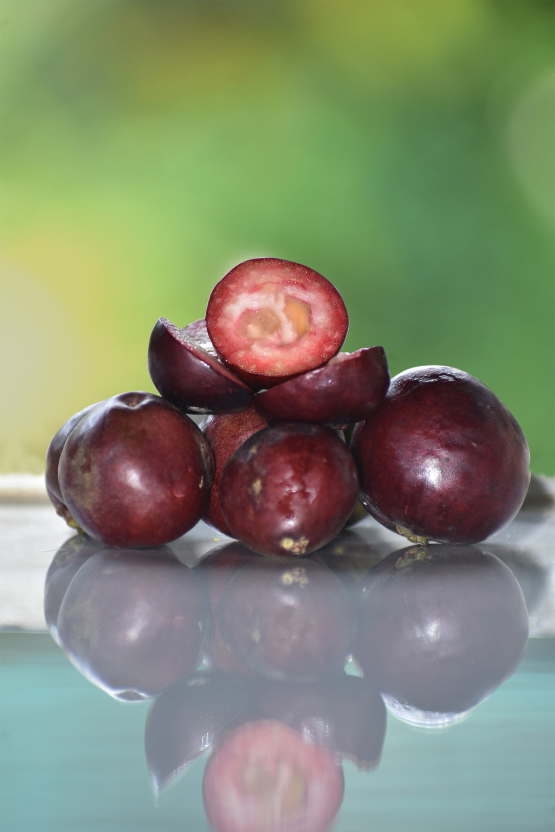 Exploring the Exquisite Dark Purple Guava: A Nutrient-Rich Delight